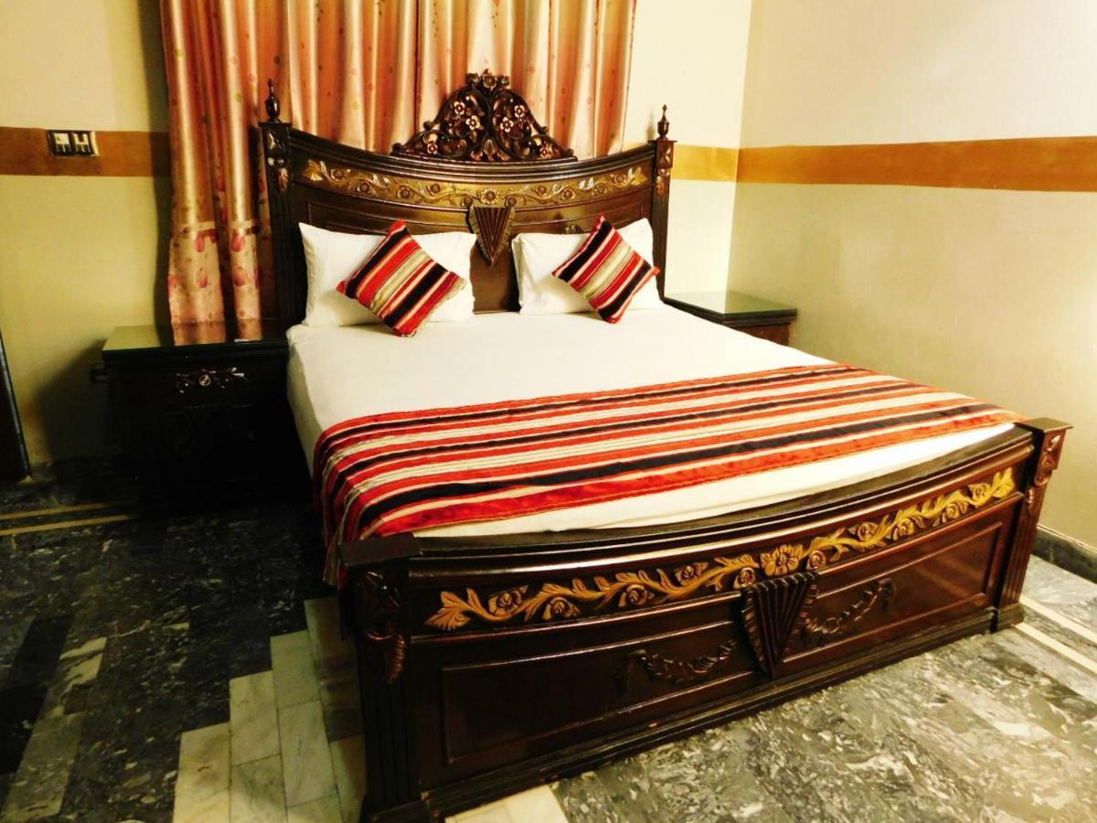 Moon Palace Hotel Lahor Dış mekan fotoğraf