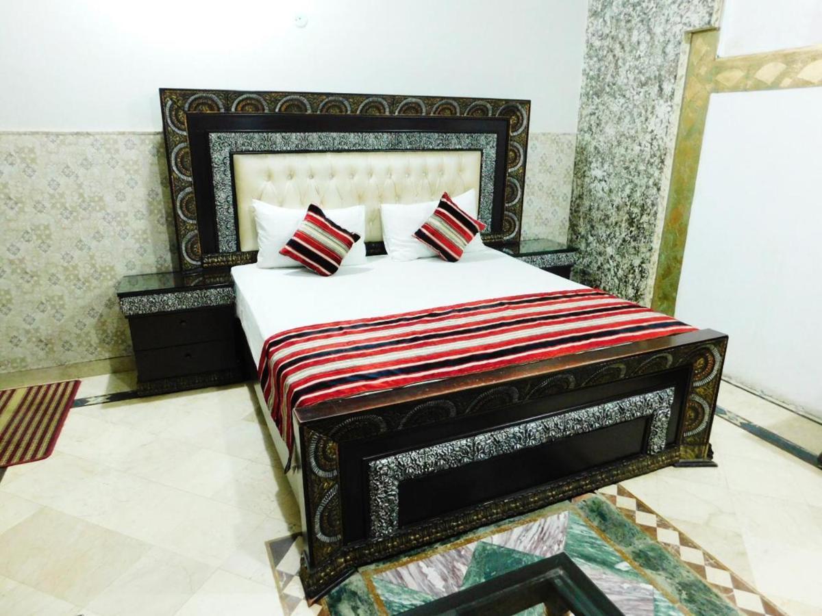 Moon Palace Hotel Lahor Dış mekan fotoğraf