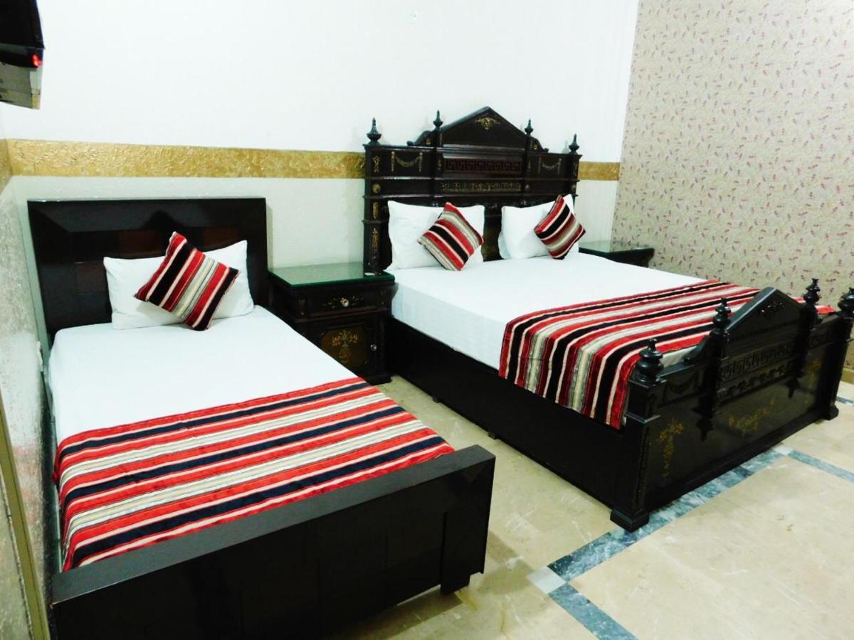 Moon Palace Hotel Lahor Dış mekan fotoğraf