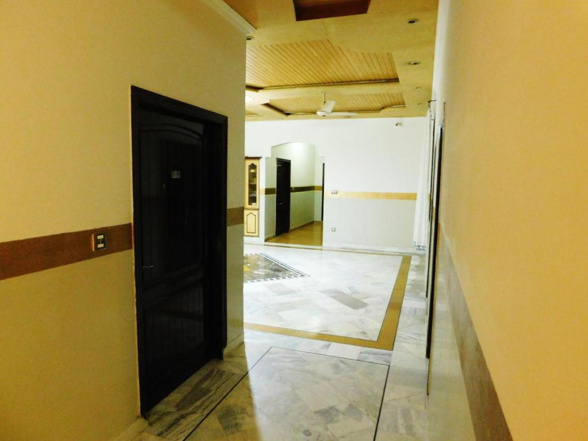 Moon Palace Hotel Lahor Dış mekan fotoğraf